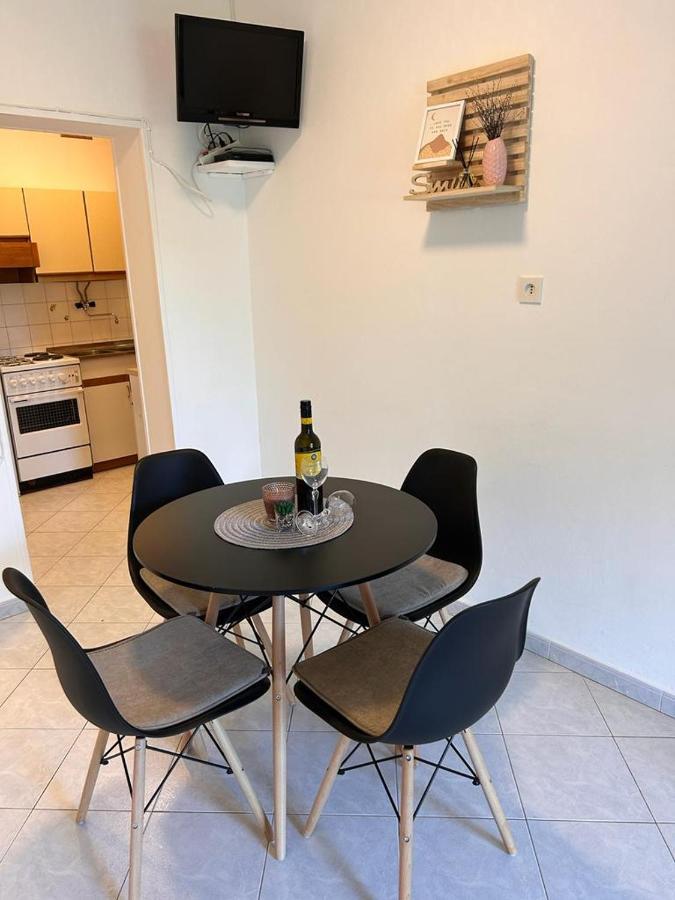 Apartment Near The Sea 650 Rabac Esterno foto