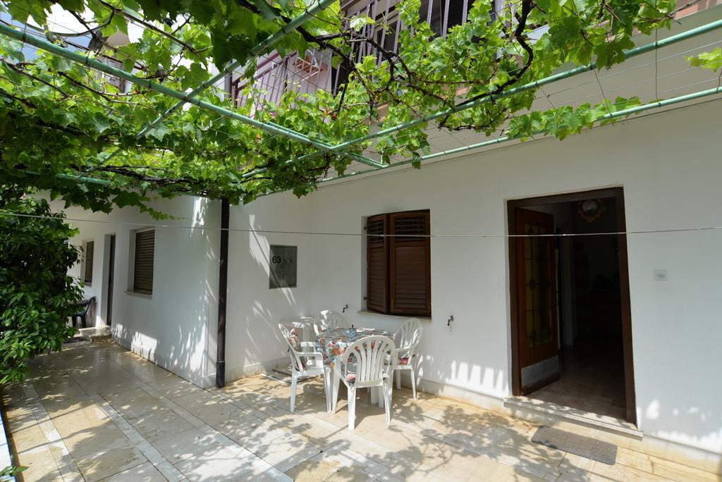 Apartment Near The Sea 650 Rabac Esterno foto