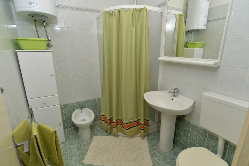 Apartment Near The Sea 650 Rabac Esterno foto