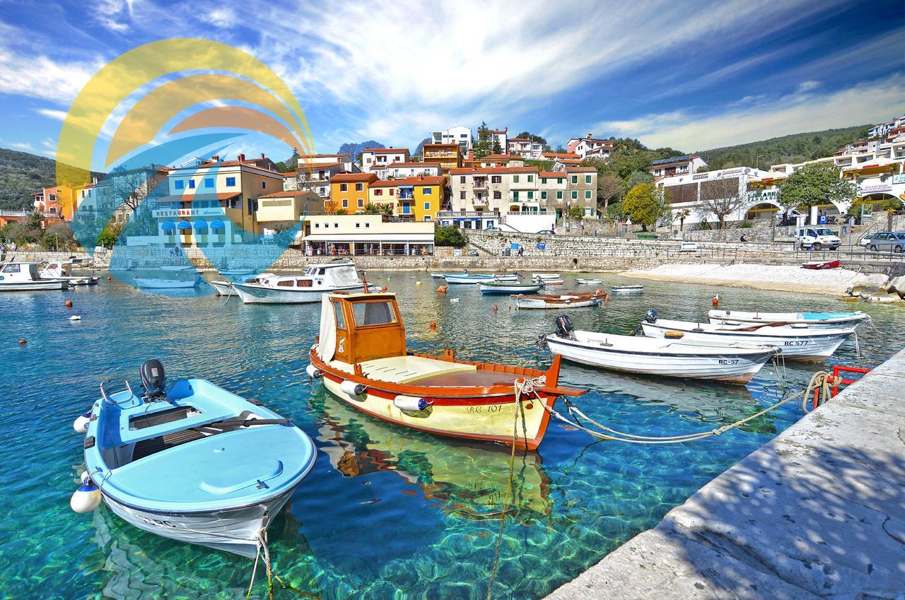 Apartment Near The Sea 650 Rabac Esterno foto