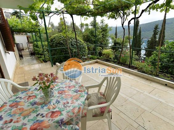 Apartment Near The Sea 650 Rabac Esterno foto